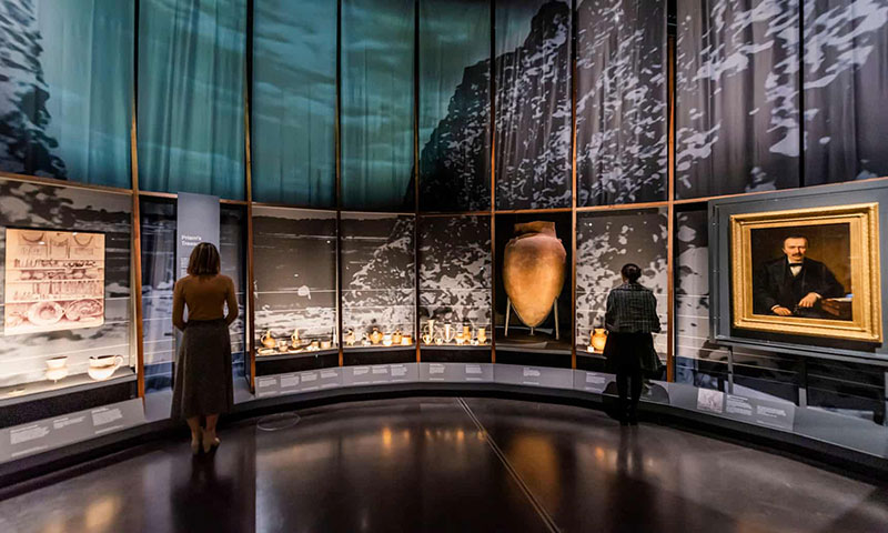 Installation view: The British Museum room displaying the discoveries made by Heinrich Schliemann; Photo Guy Bell, Rex Shutterstock